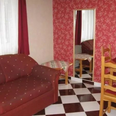شقة Andrea Apartmanhaz