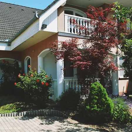 Appartement Andrea Apartmanhaz Balatonlelle